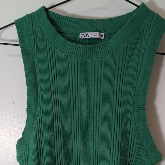 Zara Emerald Ribbed Tank Top - Picture 2 of 13